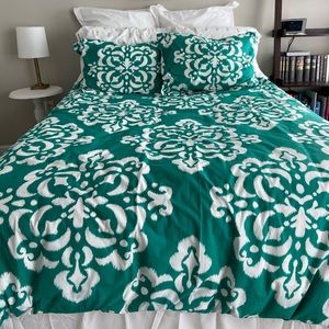 Pottery Barn Teen Full/ Queen Duvet Cover & Shams